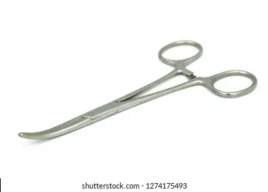 Clum Forceps Curve Non-Crushing Price in Pakistan